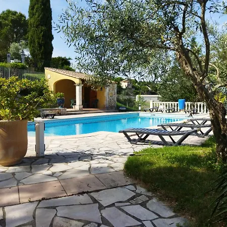 Le Provencal *