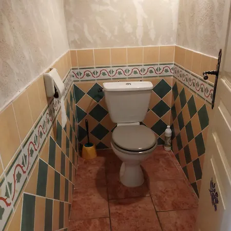 Le Provencal Vagnas