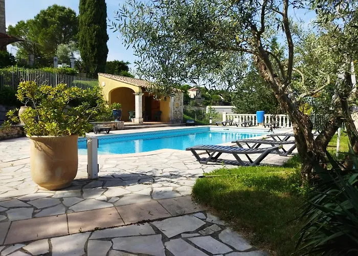 Le Provencal *